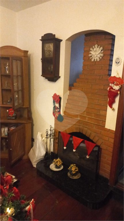 Casa à venda ou para alugar com 5 quartos, sendo 1 suíte,  em Vila Oliveira, Mogi das Cruzes, SP