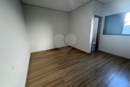 Casa à venda com 3 quartos, sendo 1 suíte, no condomínio Reserva Ipanema, Sorocaba - SP