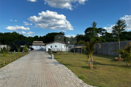 Chácara à venda com 6 quartos, sendo 1 suíte, em Jardim Estância Brasil, Atibaia, SP
