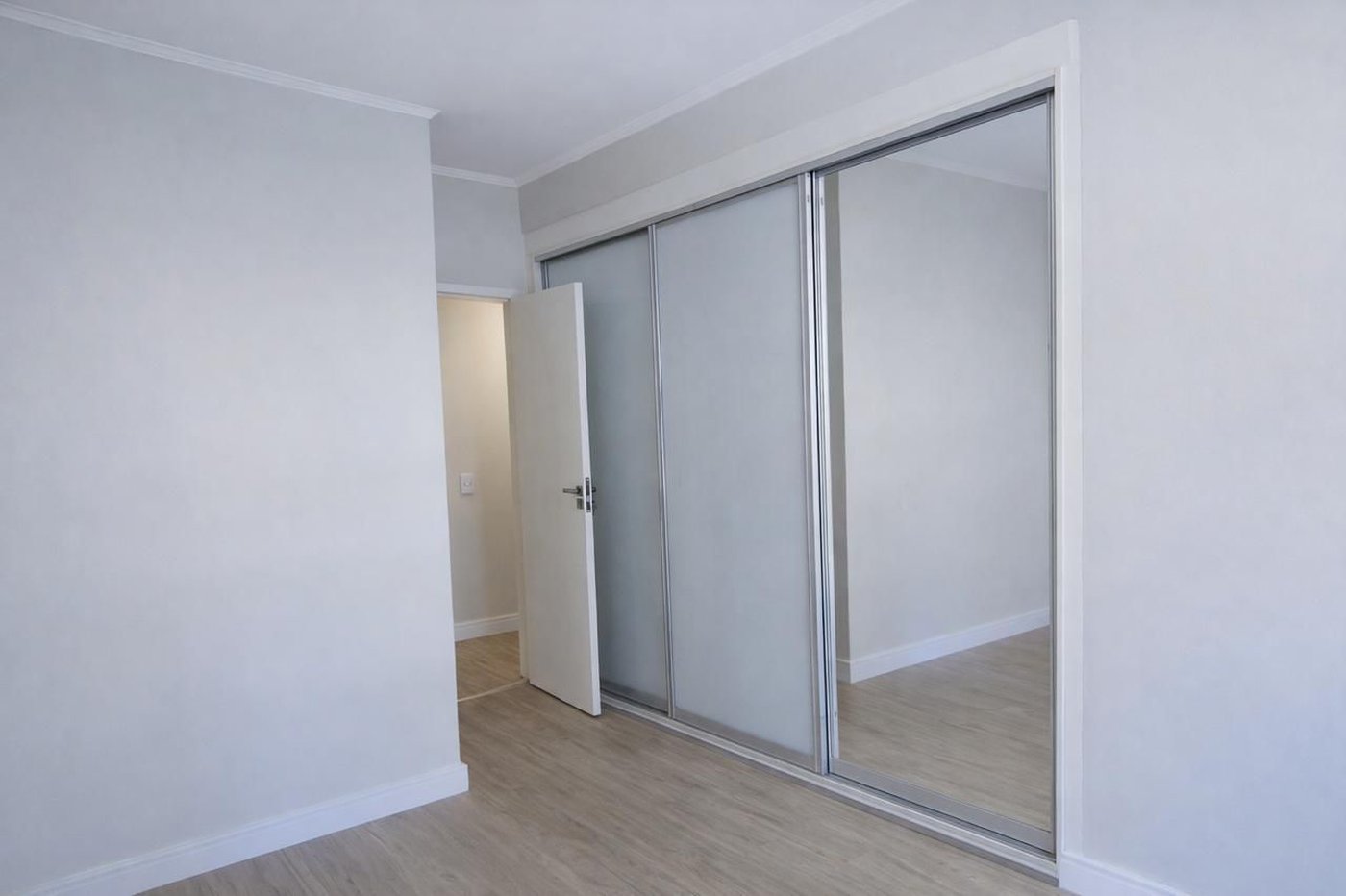 Apartamento com 3 dormitórios à venda, 110 m² por R$ 1.550.000,00 - Boqueirão - Santos/SP
