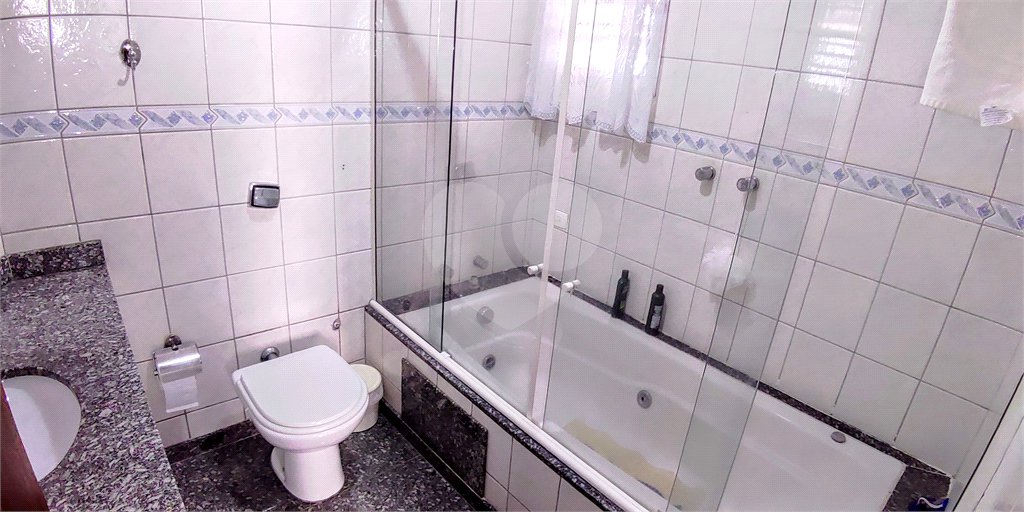 Apartamento à venda com 3 quartos, sendo 1 suíte, em Vila Paulicéia, São Paulo, SP