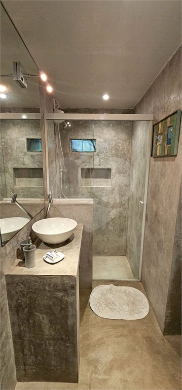 Casa à venda com 4 quartos, sendo 3 suítes, em João Fernandes, Armação dos Búzios, RJ