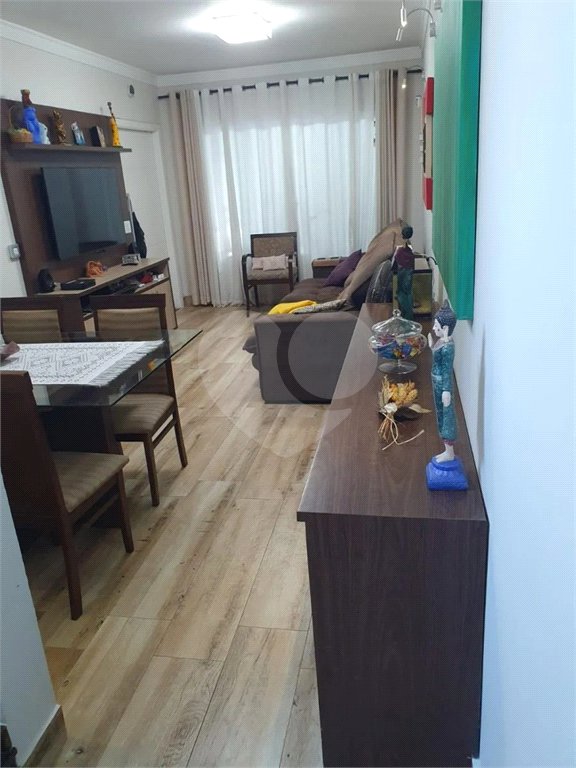Sobrado à venda com 3 suítes em Horto, São Paulo, SP