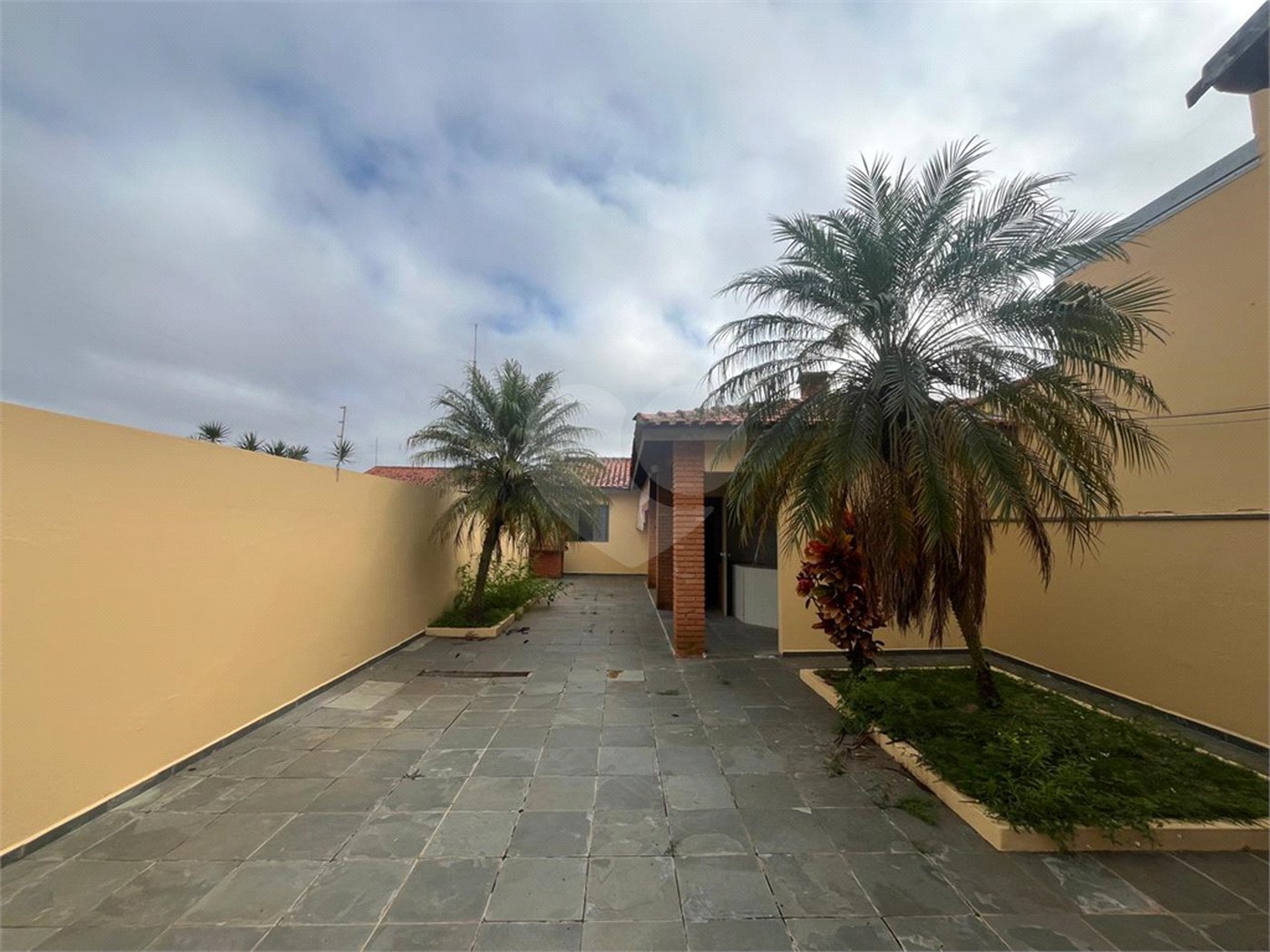 Casa à venda com 5 quartos, sendo 1 suíte, no Centro, Itapetininga, SP