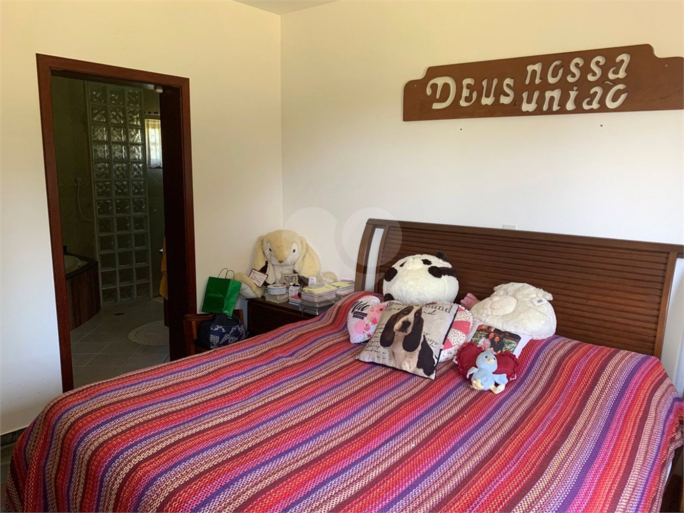 Chácara à venda com 4 quartos, sendo 2 suítes, em Parque Valinhos, Valinhos, SP