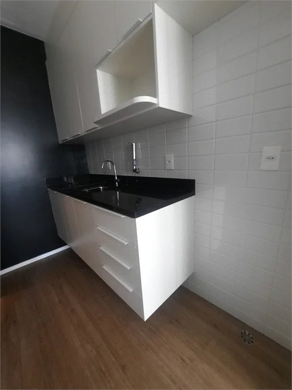 Apartamento à venda ou para alugar com 1 suíte em Sumarezinho, São Paulo, SP