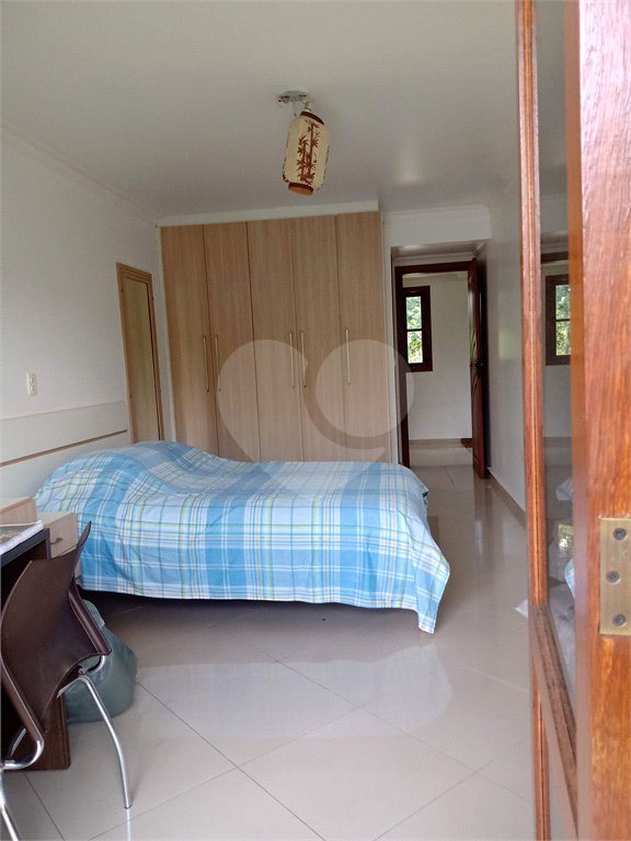 Casa de Vila à venda com 4 suítes em Guarapiranga, São Paulo, SP