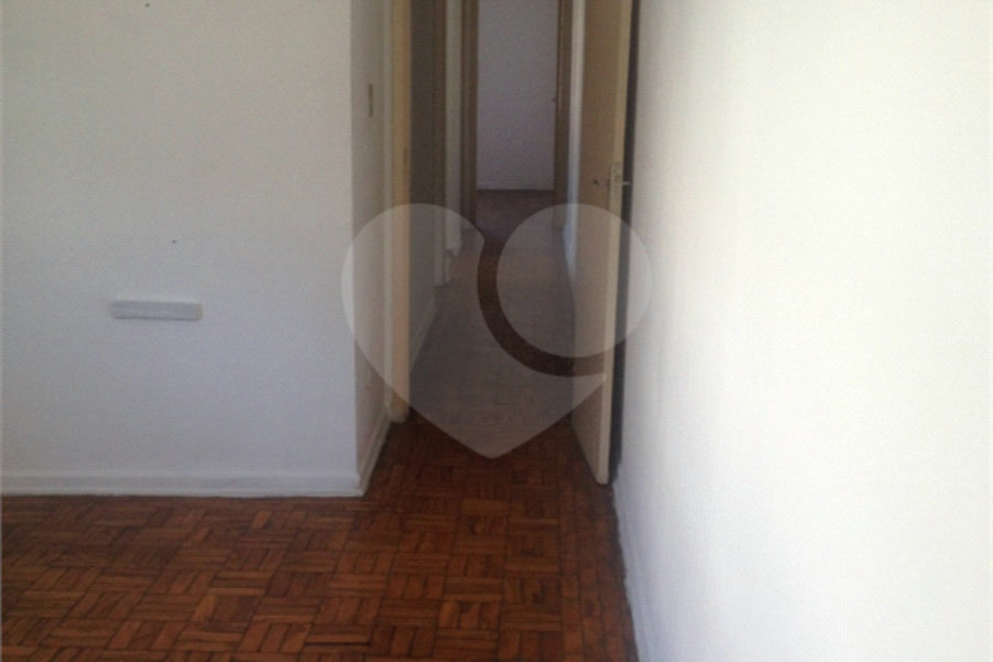 Sobrado à venda com 4 quartos em Limão, São Paulo, SP