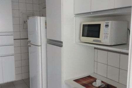 Apartamento à venda com 3 quartos, sendo 1 suíte, em Pinheiros, São Paulo, SP