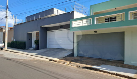 Casa à venda com 2 quartos, sendo 1 suíte,  em Vila Boa Vista 1, São Carlos, SP