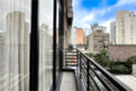 Apartamento à venda ou para alugar com 2 suítes em Cerqueira César, São Paulo, SP