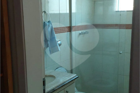 Casa à venda com 3 suítes no condomínio Itapuã XI, São Paulo - SP
