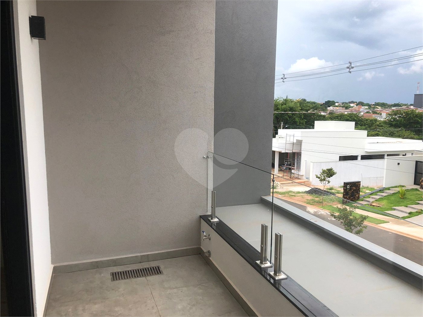 Casa à venda com 3 suítes no condomínio Parque Faber IV, São Carlos - SP