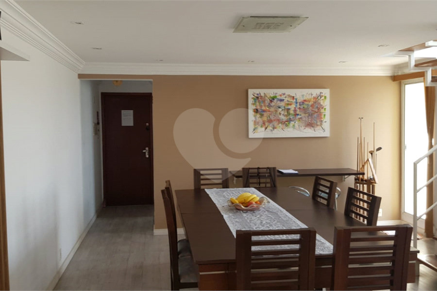 Cobertura Duplex à venda de 03 Quartos 1 suíte e 2 vagas Piscina Aquecida no terraço na Vila Zelina