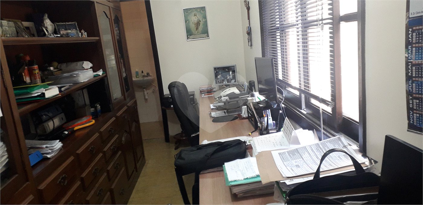 Casa à venda com 3 quartos, sendo 2 suítes, em Jardim Leonor, São Paulo, SP