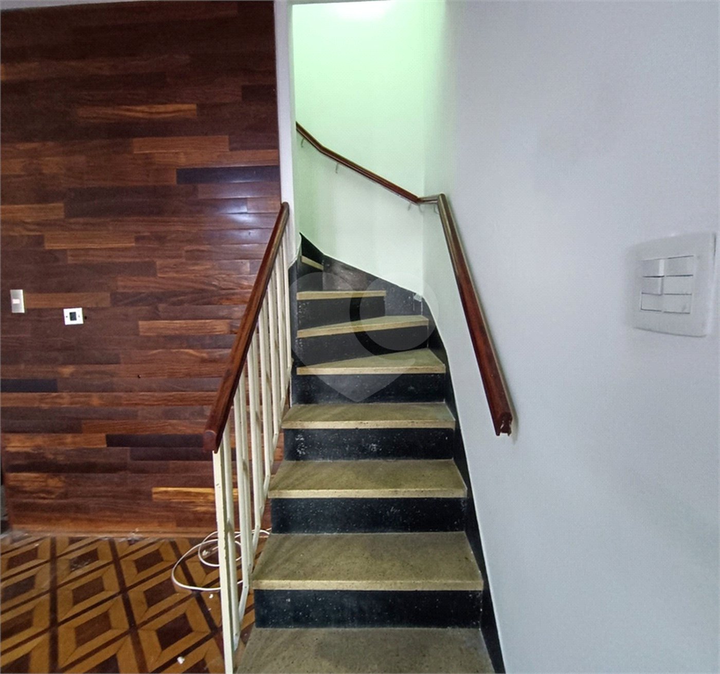 Sobrado à venda com 3 quartos em Chora Menino, São Paulo, SP
