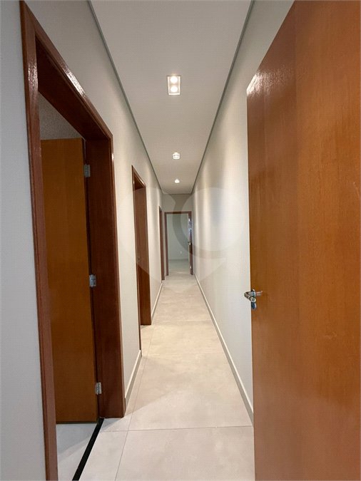 Casa à venda com 3 quartos, sendo 1 suíte, em Jardim Bom Sucesso, Indaiatuba, SP