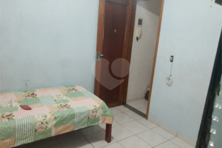 Sobrado à venda com 3 quartos, sendo 1 suíte, em Vila Maria Baixa, São Paulo, SP