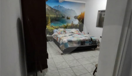 Casa à venda com 4 quartos, sendo 1 suíte, em Vila Mazzei, São Paulo, SP