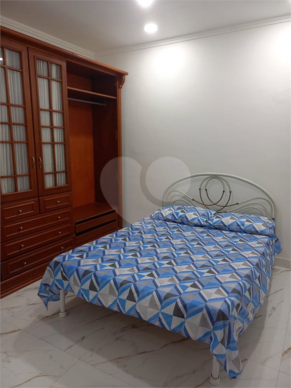 Apartamento à venda com 3 quartos, sendo 1 suíte, em Tortuga, Guarujá, SP