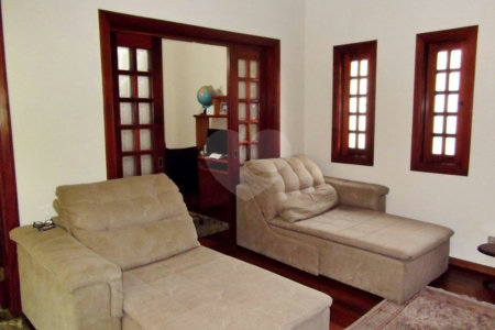 Casa à venda com 3 suítes no condomínio Praça Monsenhor Macedo,10, São Paulo - SP
