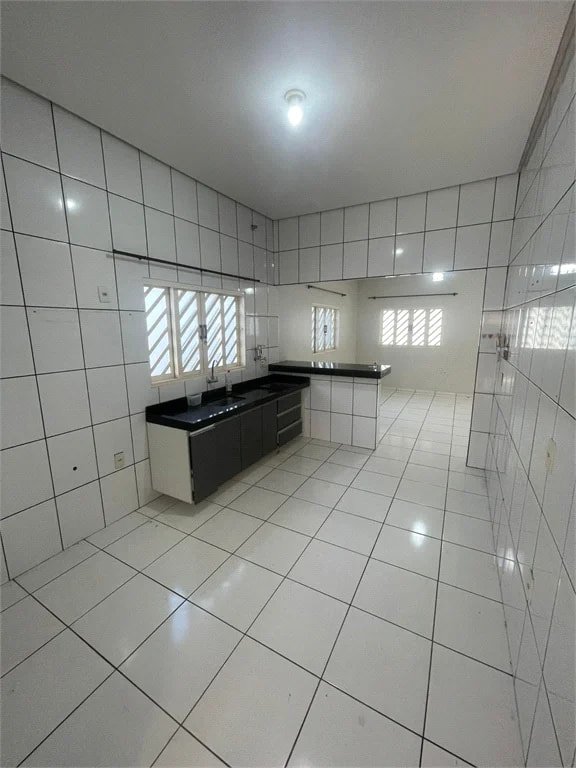 Casa para alugar com 3 quartos, sendo 1 suíte, em Setor Industrial, Balsas, MA
