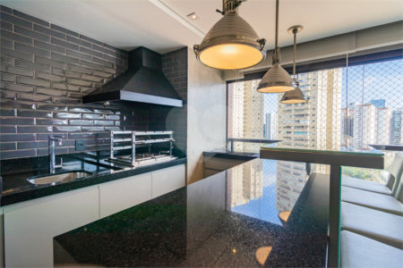 Apartamento à venda com 3 suítes em Granja Julieta, São Paulo, SP