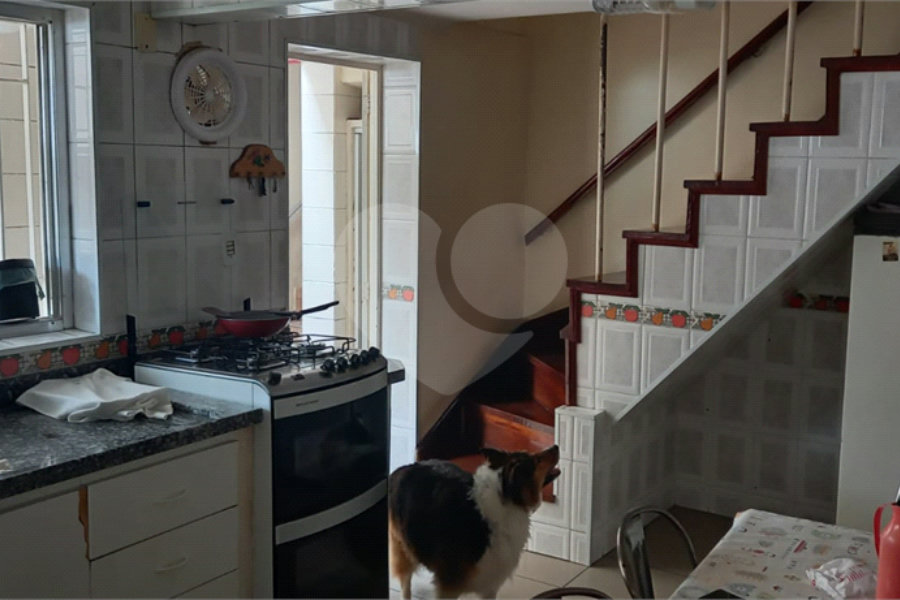 Sobrado à venda com 4 quartos em Água Fria, São Paulo, SP