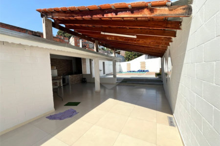 Casa à venda com 2 quartos em Vila Jeriva, Várzea Paulista, SP