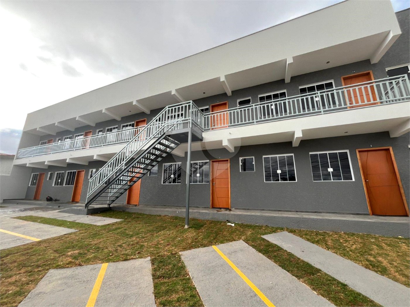 Apartamento à venda com 1 quarto em Parque das Laranjeiras, Sorocaba, SP