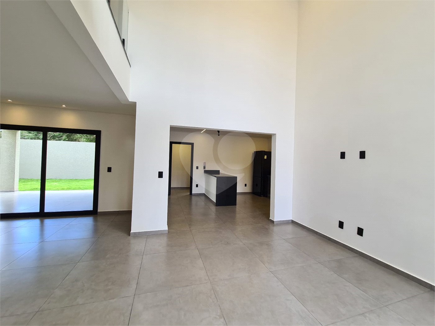 Casa em condomínio à venda com 3 suítes em Vila Santista, Atibaia, SP