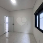 Casa à venda com 3 suítes no condomínio Campos do Conde I e II, Sorocaba - SP