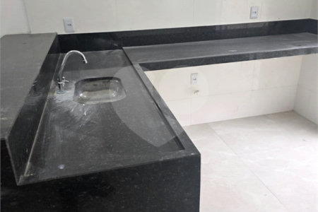 Casa à venda com 3 suítes em Jardim Modelo, Mogi das Cruzes, SP