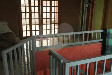 Casa à venda com 3 quartos, sendo 1 suíte, em Jardim Santa Efigênia, Salto, SP