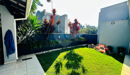 Casa à venda com 3 suítes no condomínio Belvedere II, Votorantim - SP
