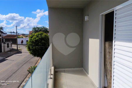 Casa à venda com 4 quartos, sendo 2 suítes, em Parque Atenas do Sul, Itapetininga, SP