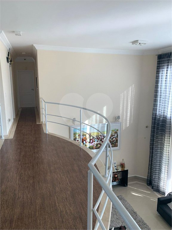 Casa à venda com 5 quartos, sendo 4 suítes, no condomínio Santa Teresa, Itupeva - SP