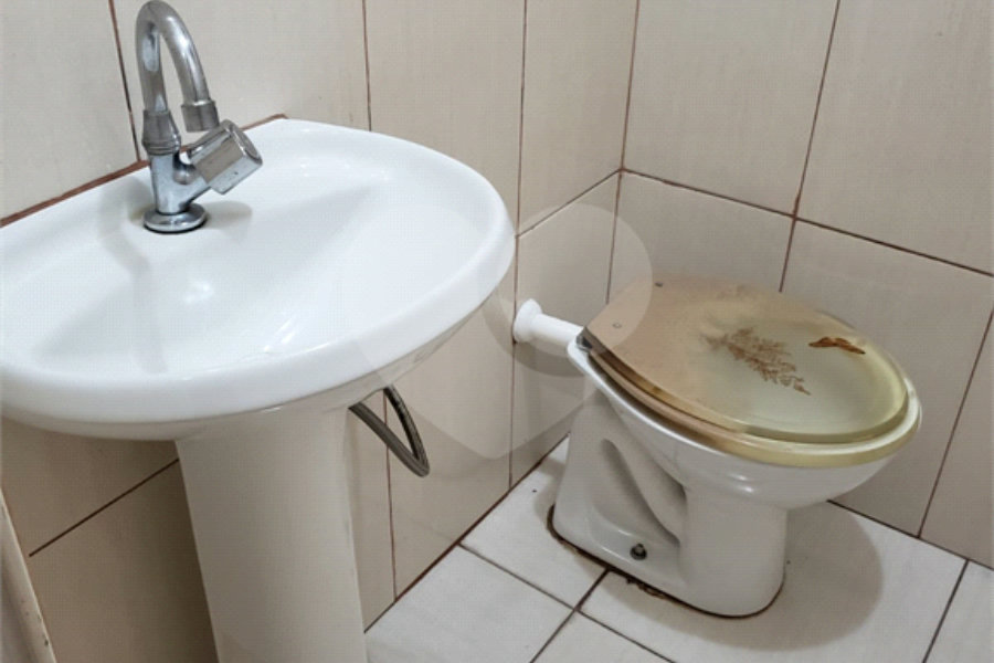 Casa à venda com 4 quartos, sendo 1 suíte, em Jaçanã, São Paulo, SP