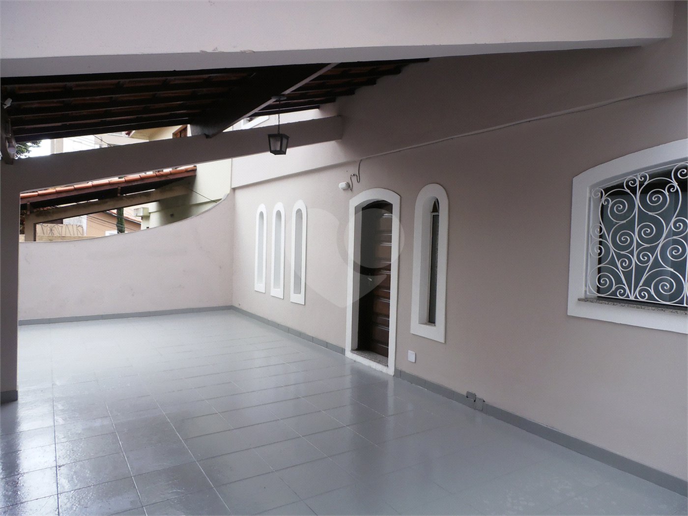 Sobrado à venda ou para alugar com 4 quartos, sendo 1 suíte, em Vila Butantã, São Paulo, SP
