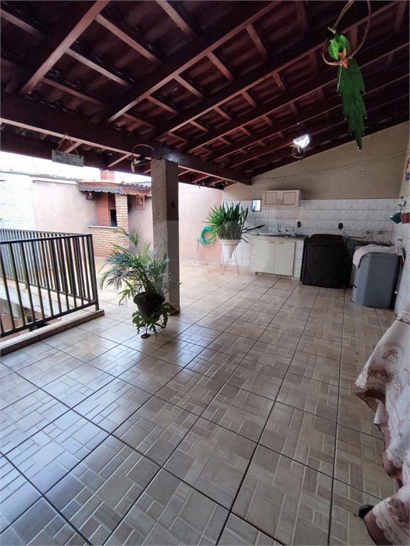 Sobrado à venda com 3 quartos, sendo 1 suíte, em Campos Elíseos, Ribeirão Preto, SP
