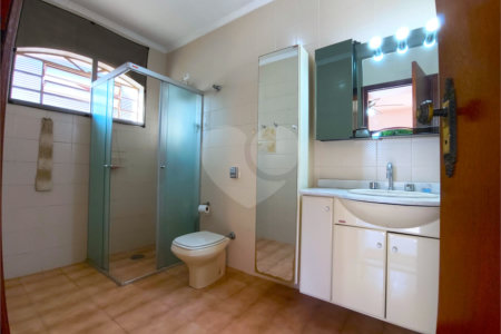 Casa à venda com 4 quartos, sendo 3 suítes,  no condomínio Village D'avignon, Sorocaba - SP