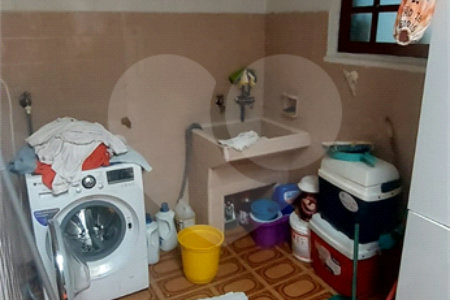 Casa à venda com 3 quartos, sendo 1 suíte, em Perdizes, São Paulo, SP