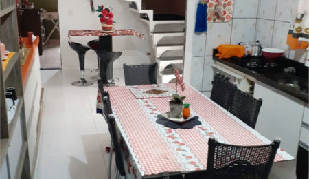 Casa à venda com 2 quartos, sendo 1 suíte,  em Jardim América, Poá, SP