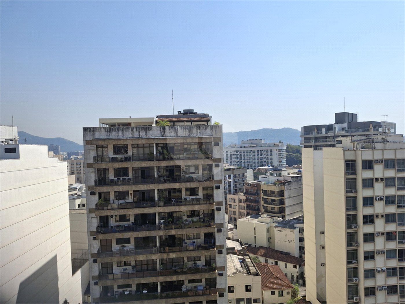 Apartamento à venda com 4 quartos, sendo 1 suíte, em Tijuca, Rio de Janeiro, RJ