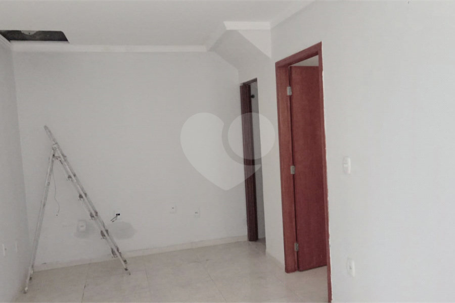 Sobrado à venda com 9 quartos, sendo 1 suíte, em Jaçanã, São Paulo, SP