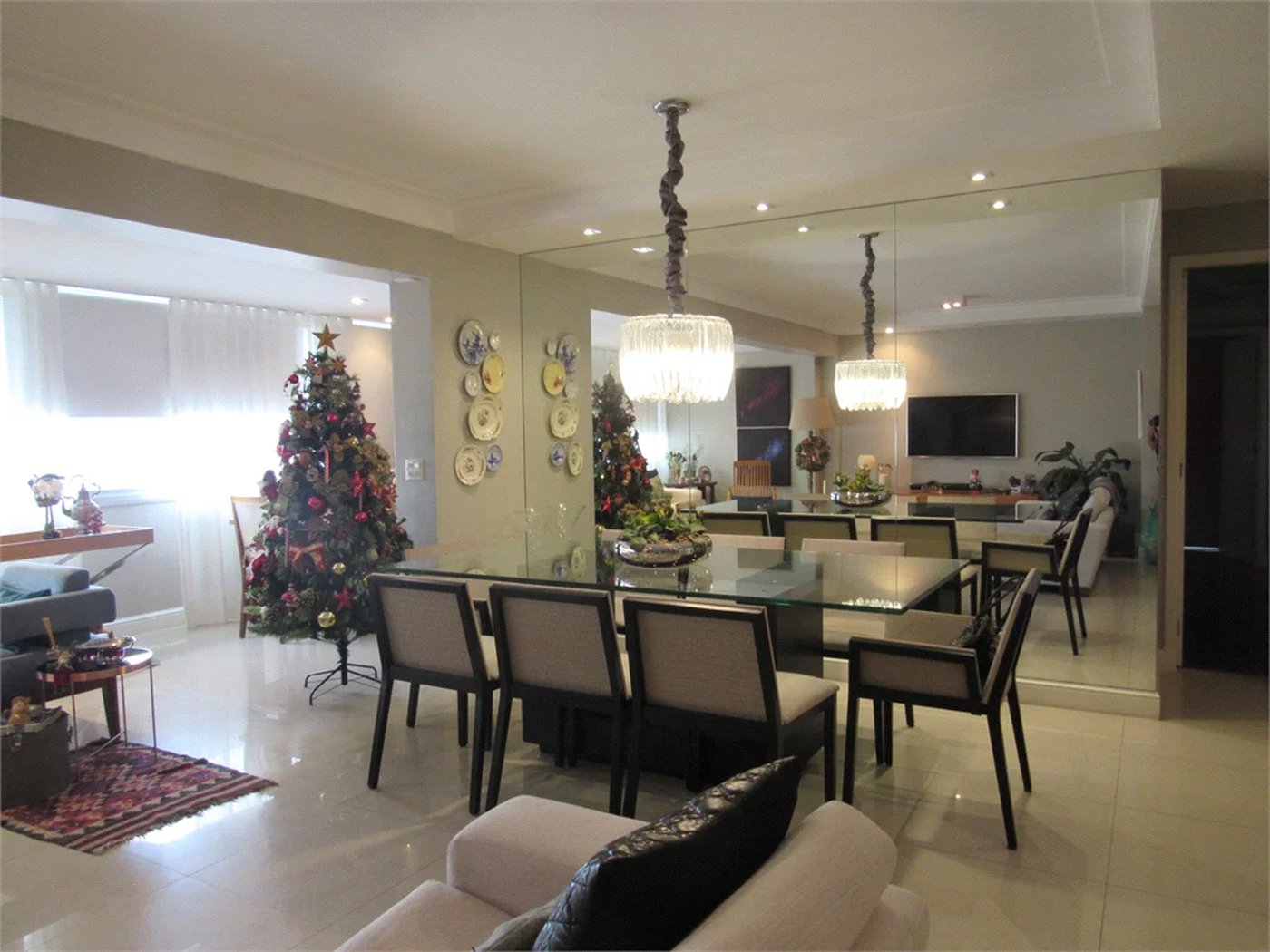 Apartamento à venda com 4 quartos, sendo 3 suítes,  em Jardim Londrina, São Paulo, SP
