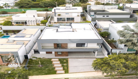 Casa à venda com 3 suítes no condomínio Residencial Helvetia Park, Indaiatuba - SP
