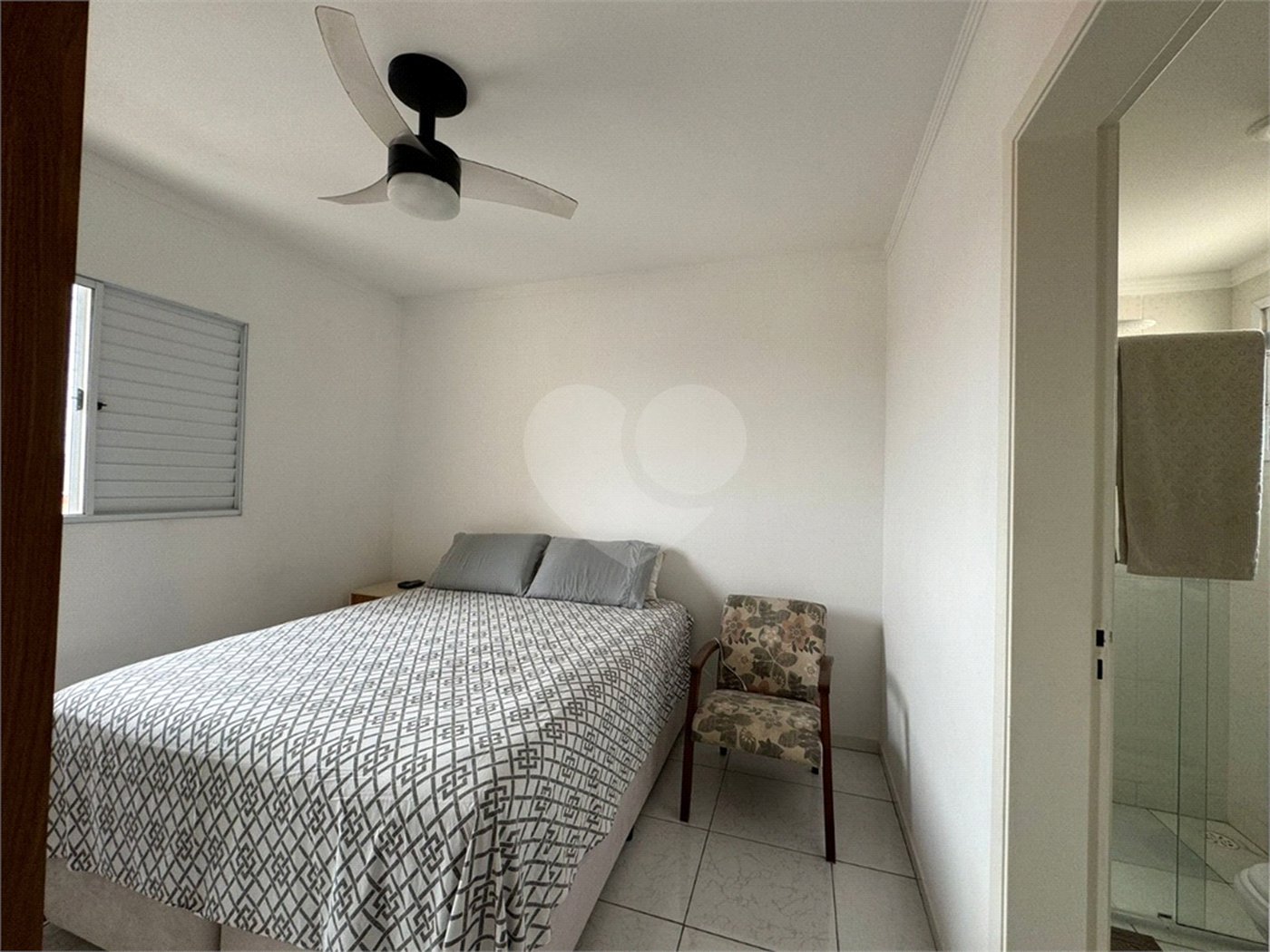 Apartamento à venda com 2 quartos, sendo 1 suíte, em Vila Haro, Sorocaba, SP