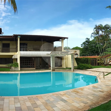 Casa à venda ou para alugar com 5 suítes no condomínio Vilage Zuleika Jabour, Salto - SP