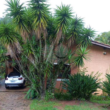 Casa à venda com 3 quartos, sendo 1 suíte, no condomínio Vale da Santa Fé, Vinhedo - SP